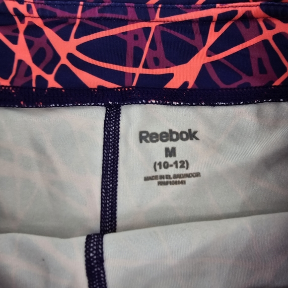 Reebok Girl Shorts Size M - Picture 3 of 3